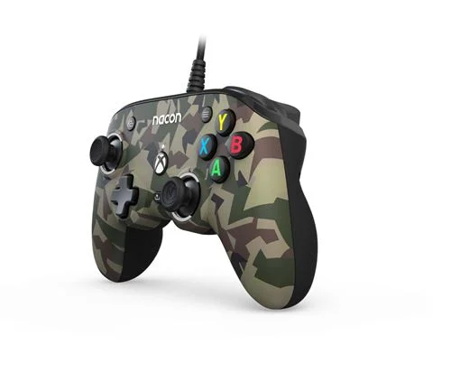 image de Manette filaire Nacon Pro Compact Camo Forest pour Xbox et PC