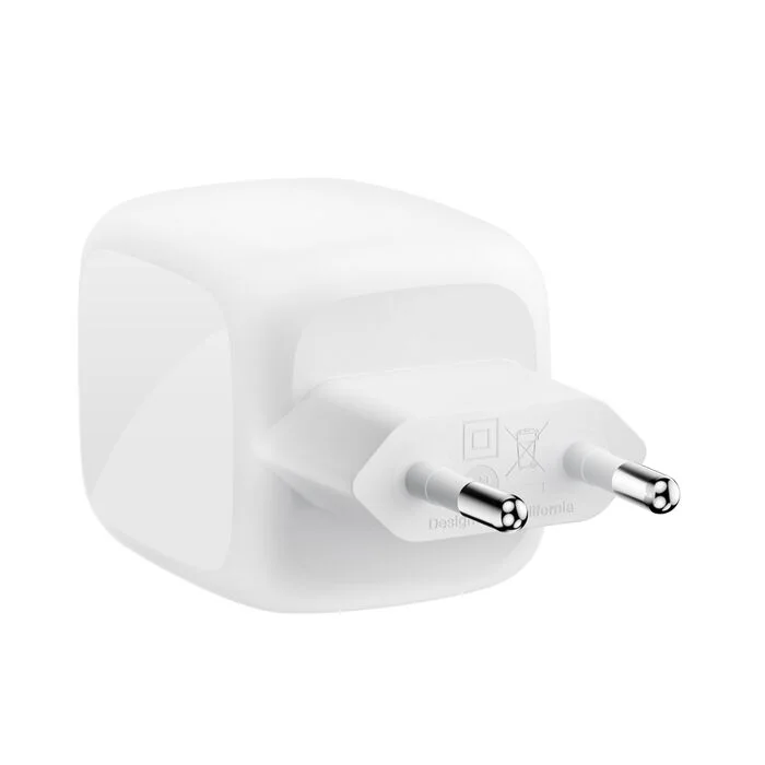 image de Chargeur Belkin Boost Charge Pro secteur GaN deux ports USB-C (67 W) Blanc